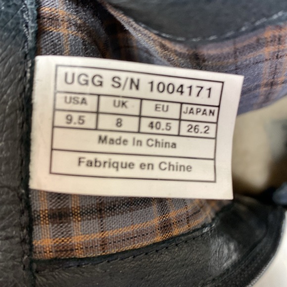 UGG Leather Boots Black and Brown EUC Women’s 9.5 or 9 1/2 Lula Mae - Picture 9 of 13